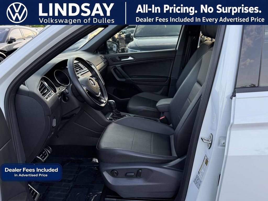 Used 2020 Volkswagen Tiguan SE R-Line w/ 3rd Row Seat Package AWD/4WD image 11
