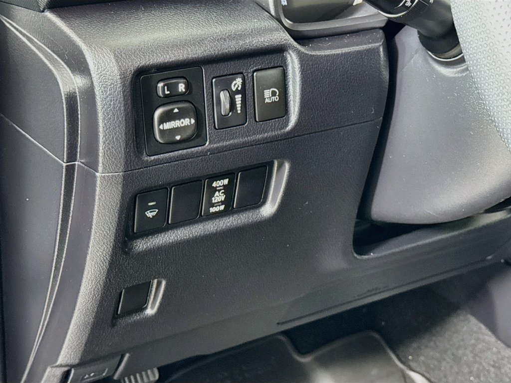 Used 2021 Toyota 4Runner Limited AWD/4WD image 10