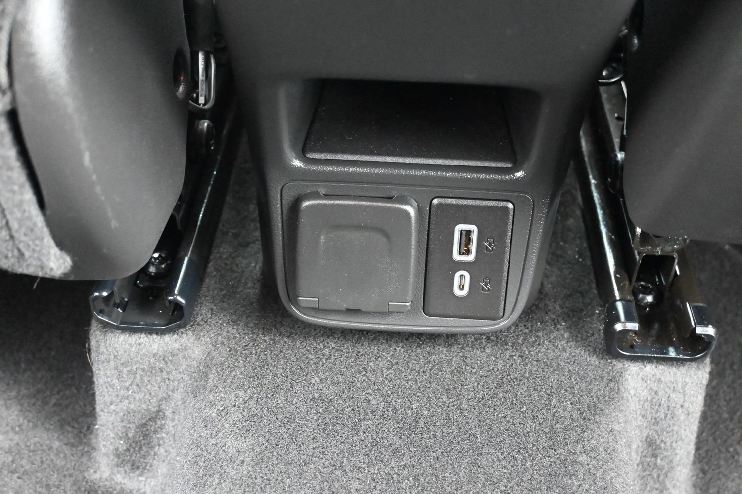 Used 2023 Chevrolet TrailBlazer ACTIV w/ Technology Package AWD/4WD image 39