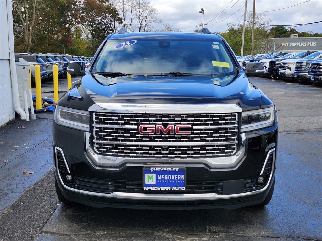Used 2023 GMC Acadia Denali w/ Denali Ultimate Package image 8