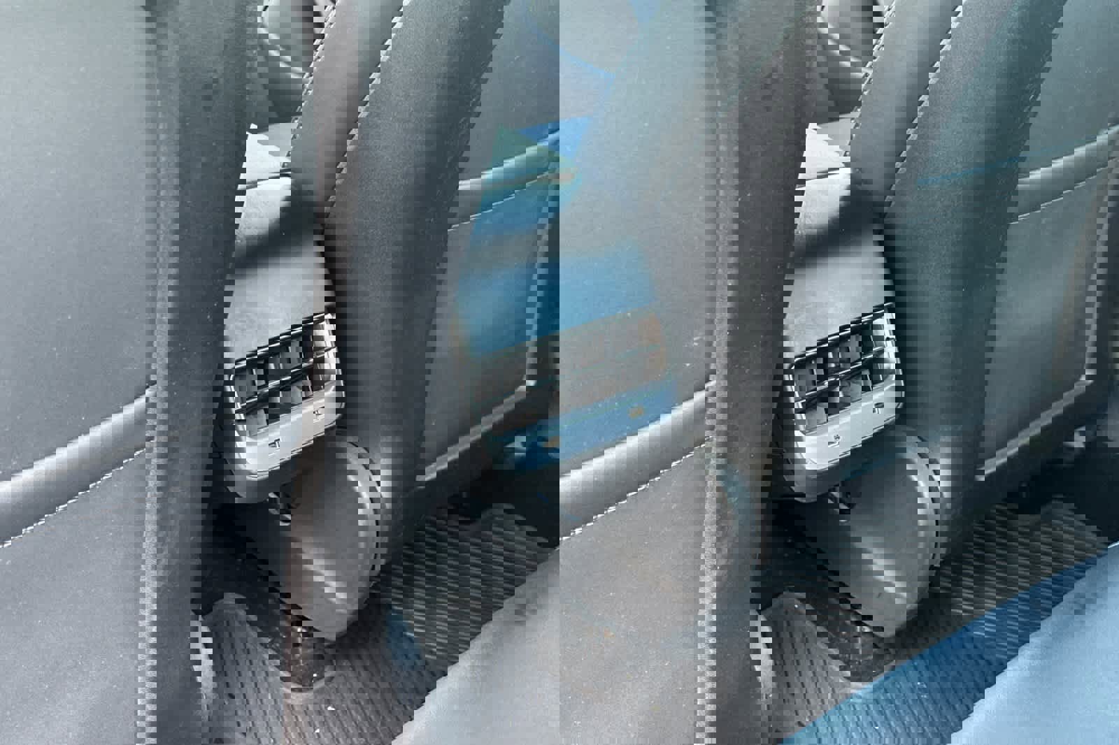 Used 2019 Tesla Model 3 Standard Range Plus image 13