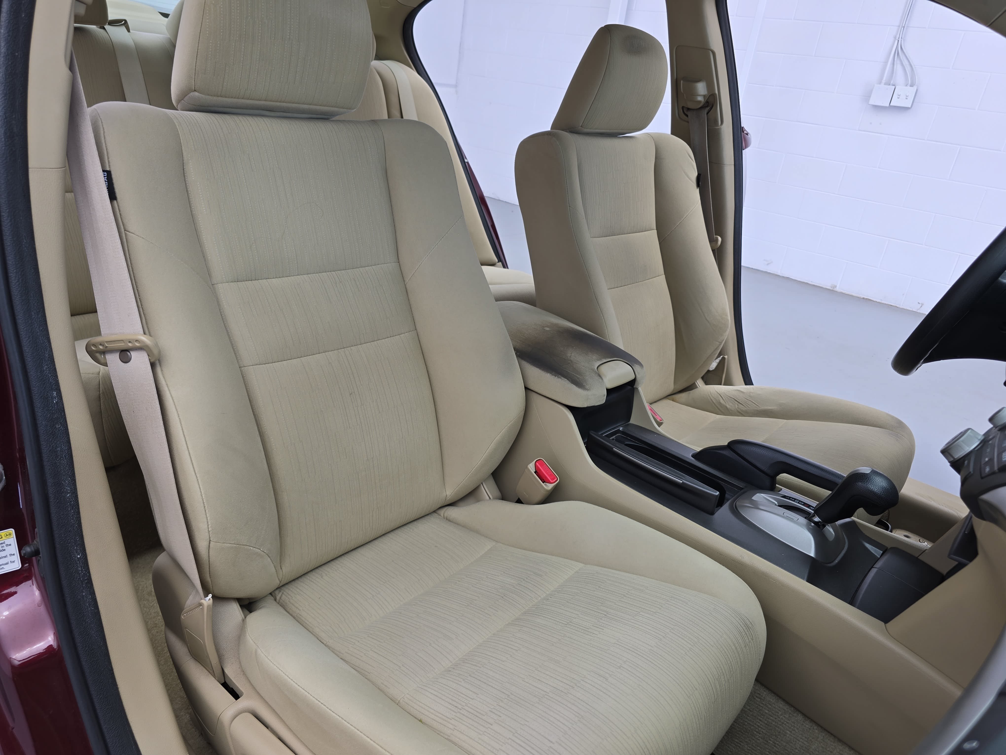 Used 2012 Honda Accord LX image 10