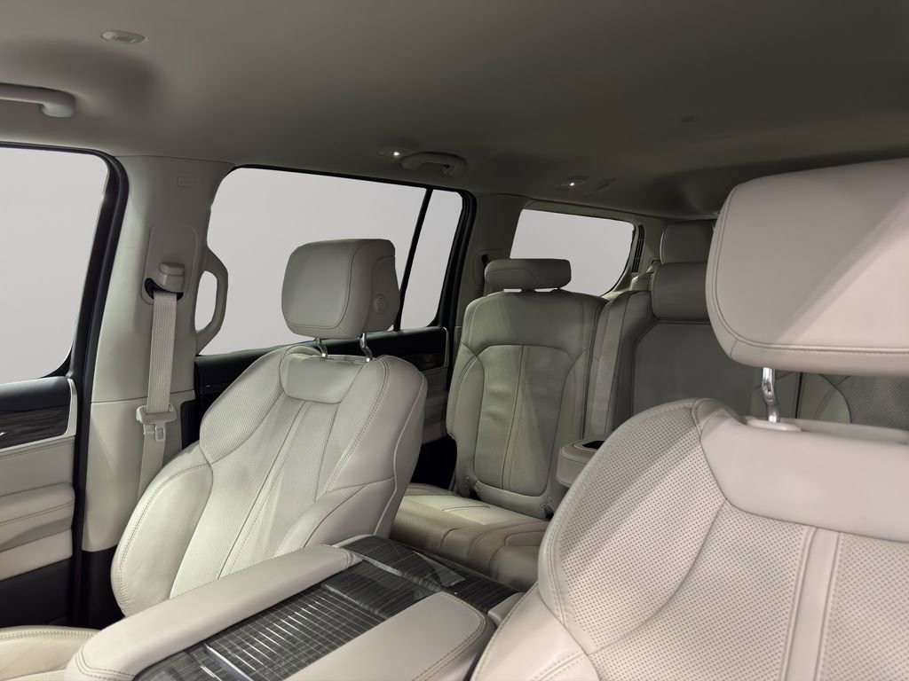 Used 2022 Jeep Wagoneer Series II image 20