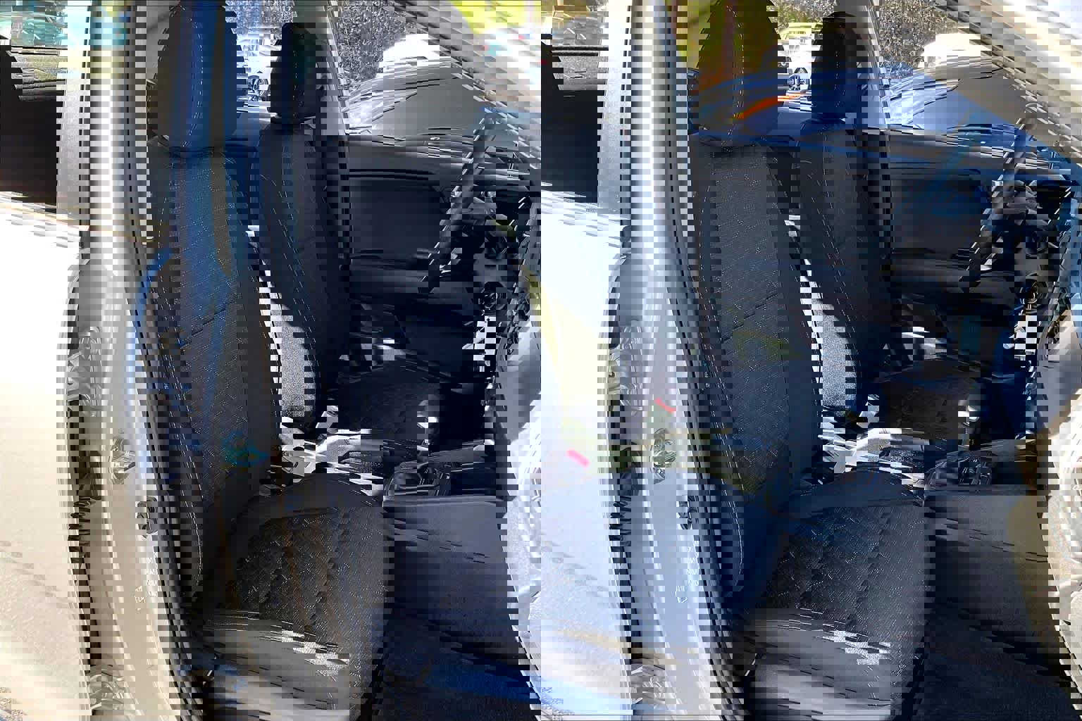 Used 2023 Kia Rio LX image 9