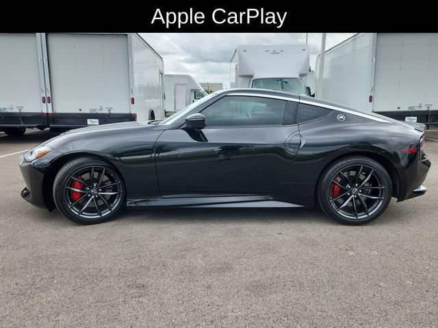 Used 2024 Nissan Z Performance w/ Floor Mat Package RWD image 4