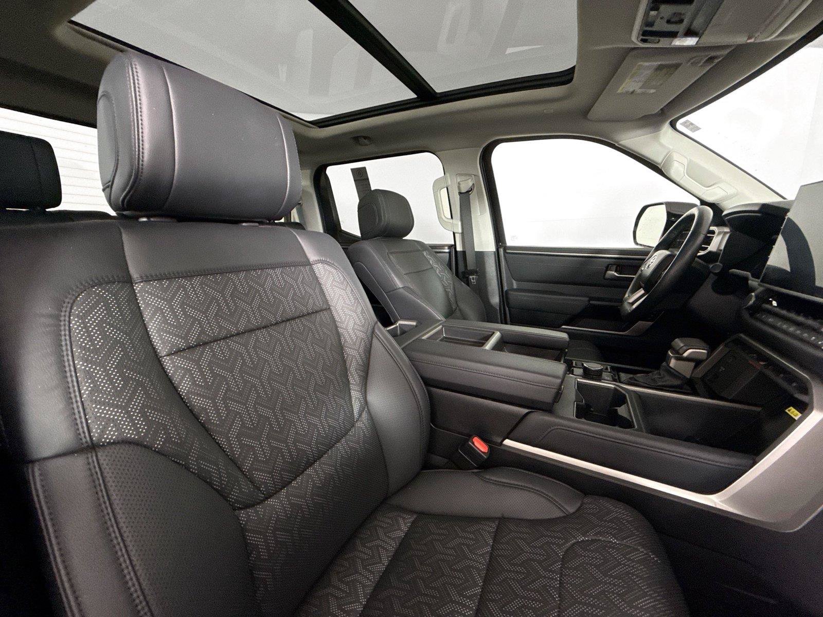 Used 2023 Toyota Tundra Limited w/ Power Package AWD/4WD image 41