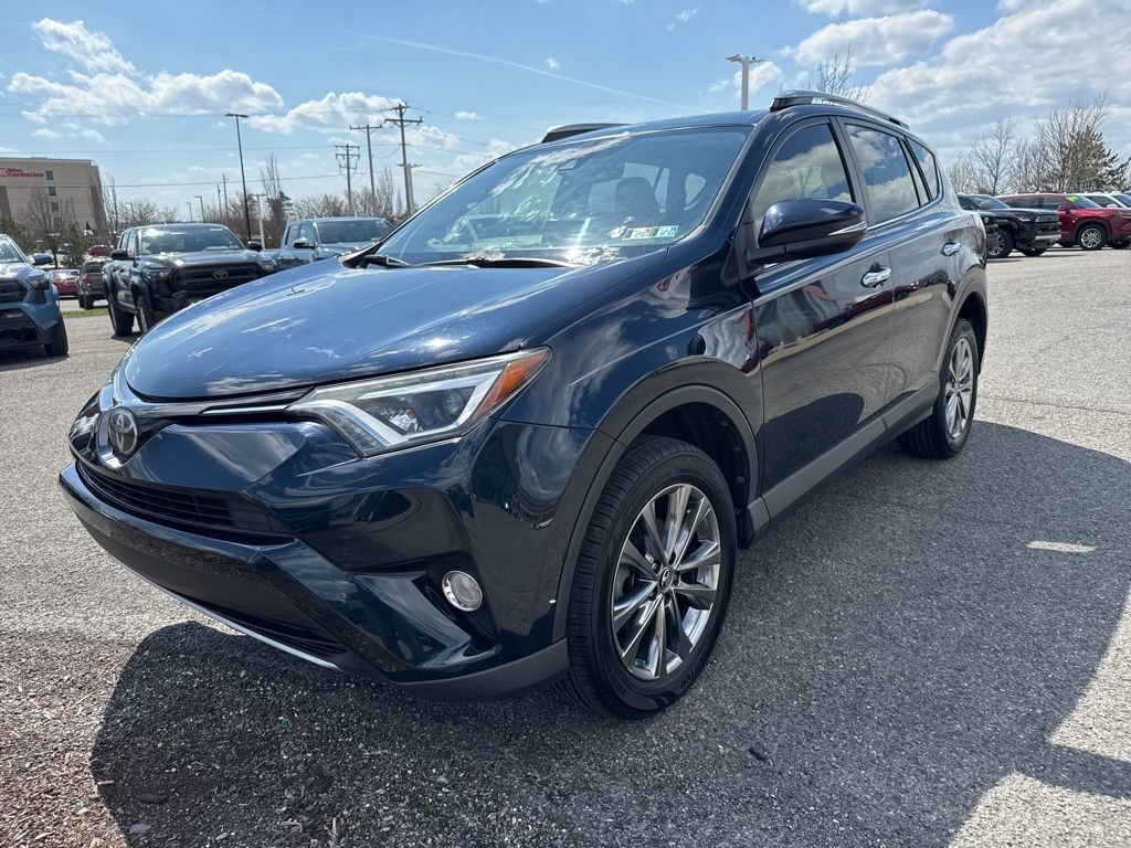Used 2018 Toyota RAV4 Limited FWD image 2