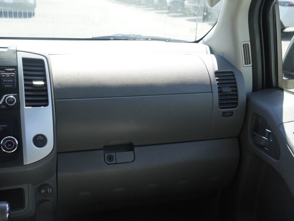 Used 2017 Nissan Frontier SV image 22