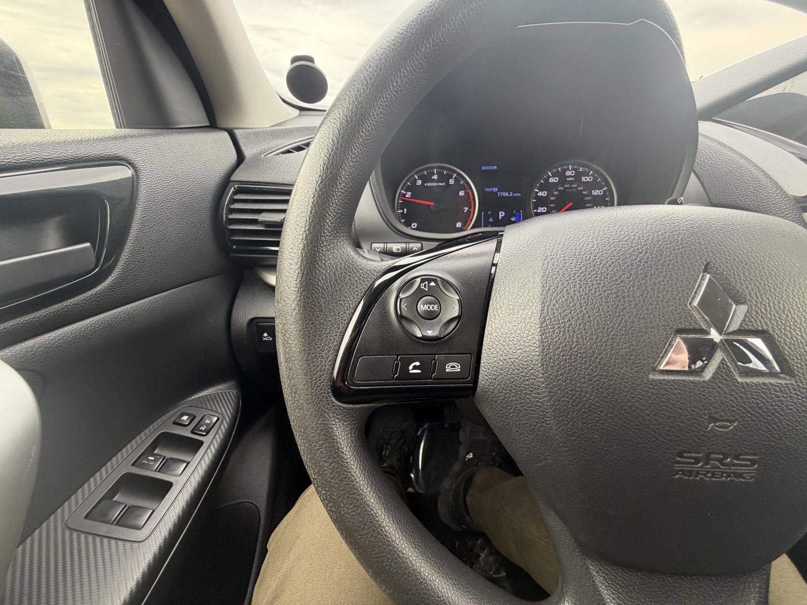 Used 2022 Mitsubishi Eclipse Cross ES image 15