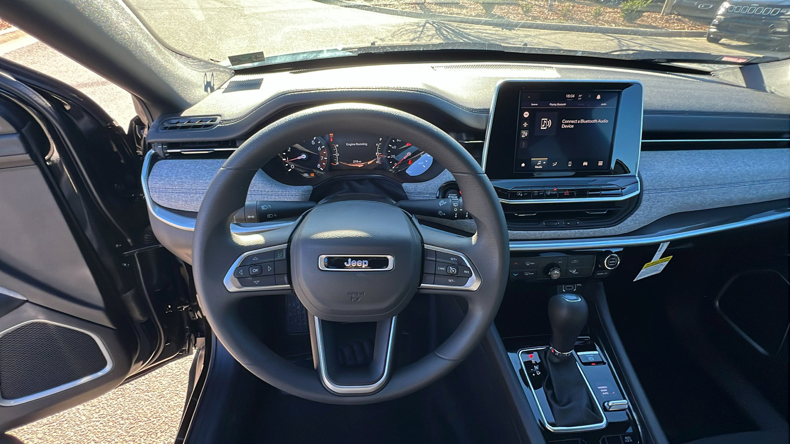 Certified 2025 Jeep Compass Sport image 25