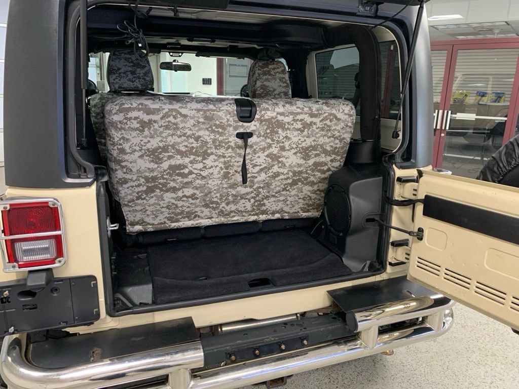 Used 2012 Jeep Wrangler Sahara w/ Dual Top Group AWD/4WD image 11