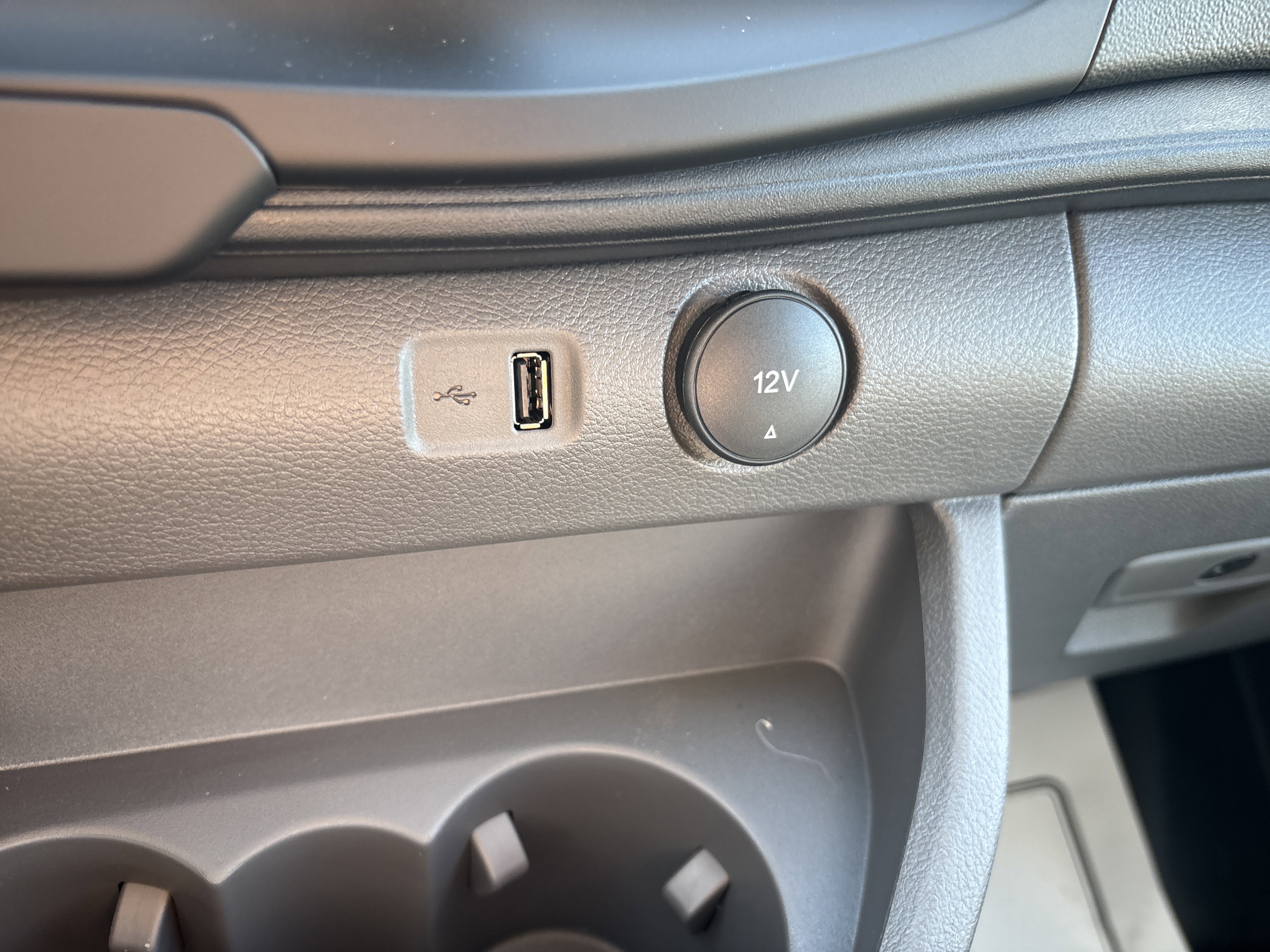 New 2025 Ford Transit 150 Low Roof AWD w/ Load Area Protection Package image 29