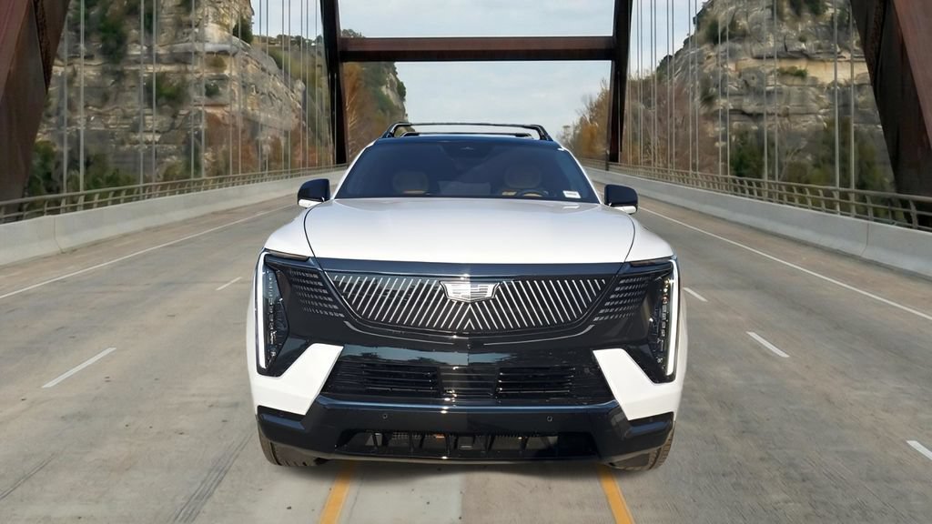 New 2026 Cadillac Escalade IQ Sport 2 w/ LPO, ONYX Package AWD/4WD image 2