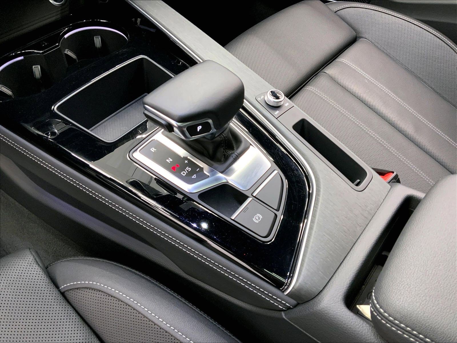 Certified 2025 Audi A5 2.0T Premium Plus w/ Premium Plus AWD/4WD image 16