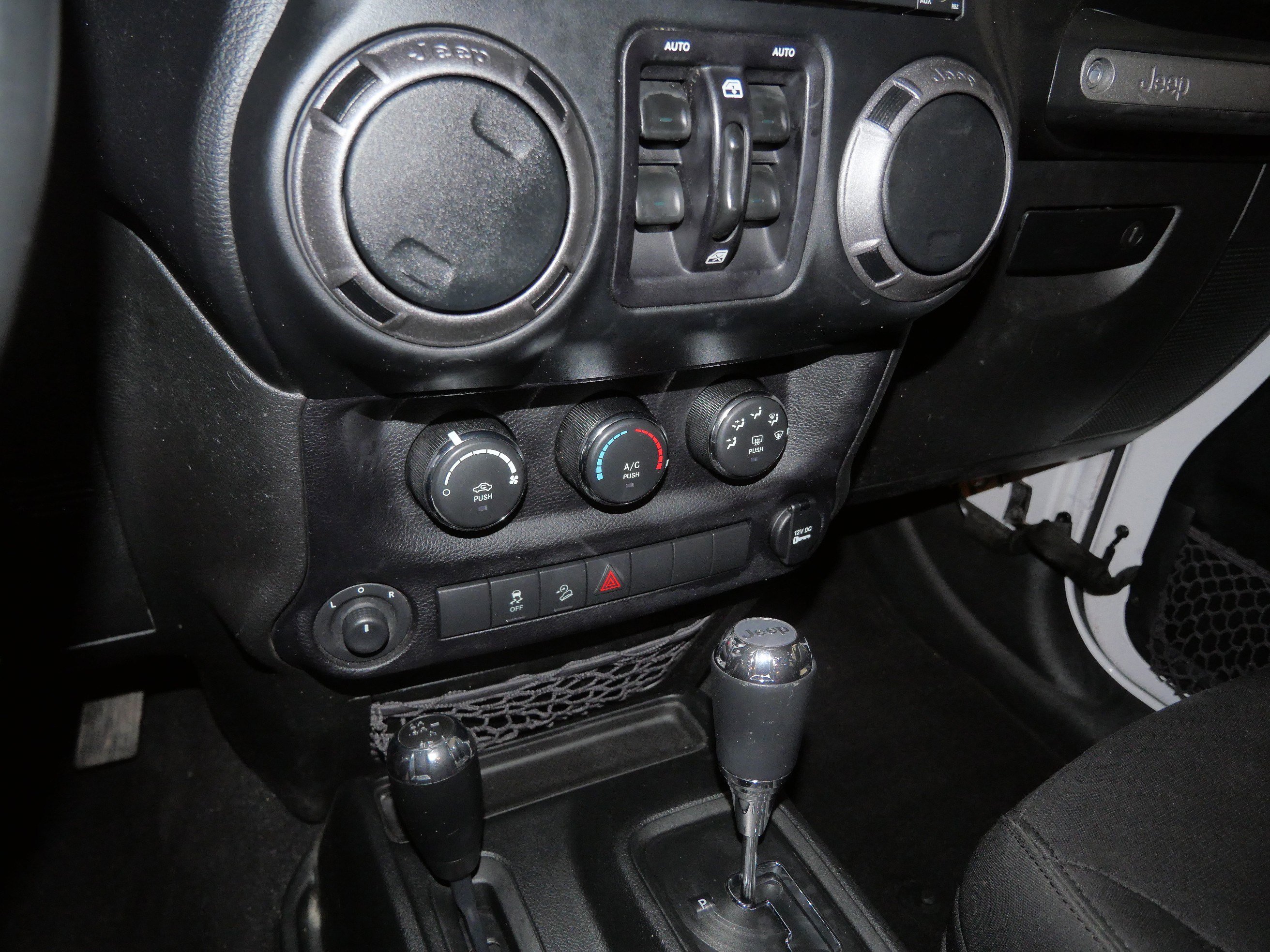 Used 2017 Jeep Wrangler Unlimited Sport w/ Quick Order Package 24S image 23