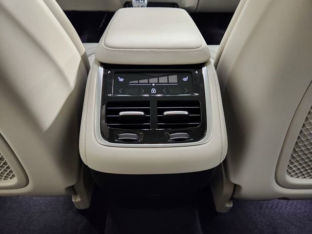 New 2026 Volvo XC90 B6 Ultra w/ Protection Package AWD/4WD image 31
