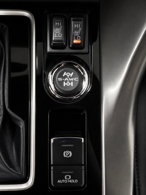 Used 2025 Mitsubishi Eclipse Cross AWD image 34