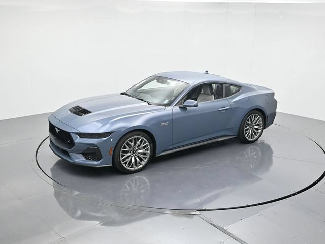 Used 2025 Ford Mustang GT Premium RWD image 41