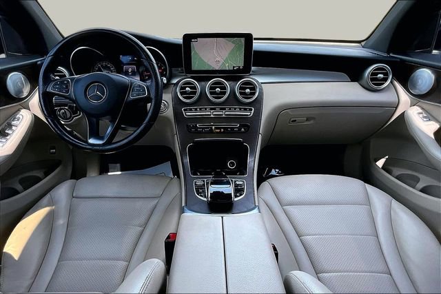 Used 2018 Mercedes-Benz GLC 300 4MATIC image 10