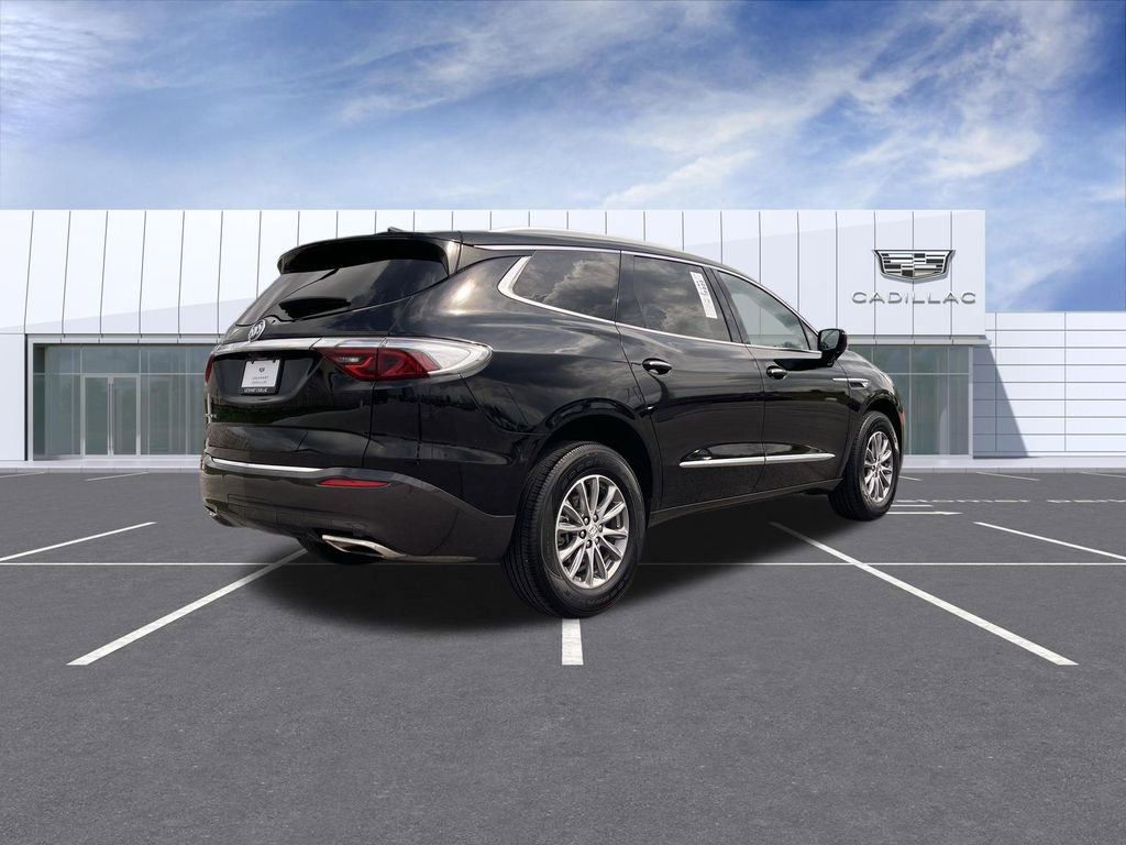 Used 2024 Buick Enclave Essence w/ Technology Package image 8