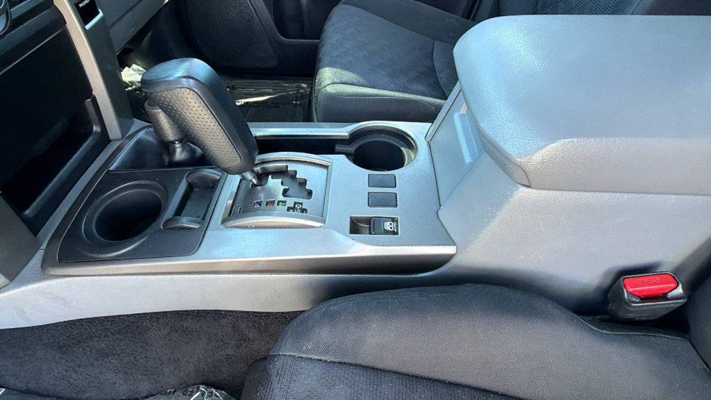 Used 2011 Toyota 4Runner Trail AWD/4WD image 13