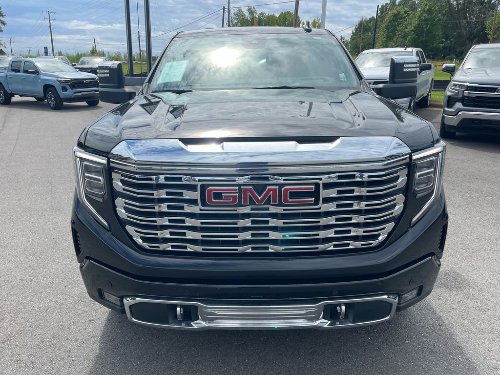 Used 2024 GMC Sierra 1500 Denali w/ Denali Reserve Package image 8