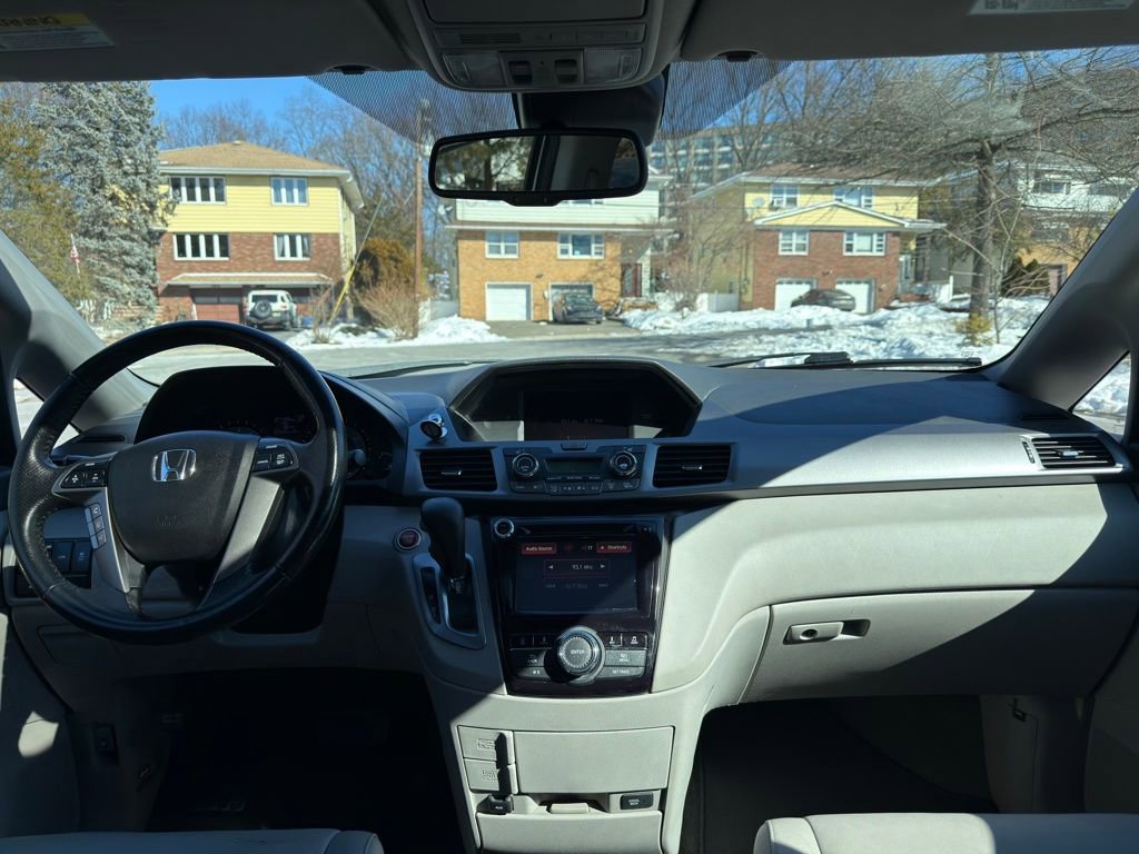 Used 2014 Honda Odyssey EX-L image 32