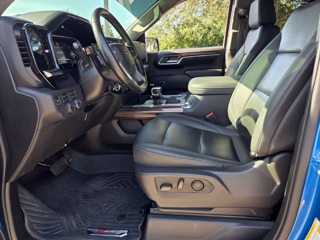 Used 2023 Chevrolet Silverado 1500 RST w/ RST All Star Premium Package AWD/4WD image 11