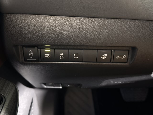 Used 2023 Toyota Venza Limited AWD/4WD image 34