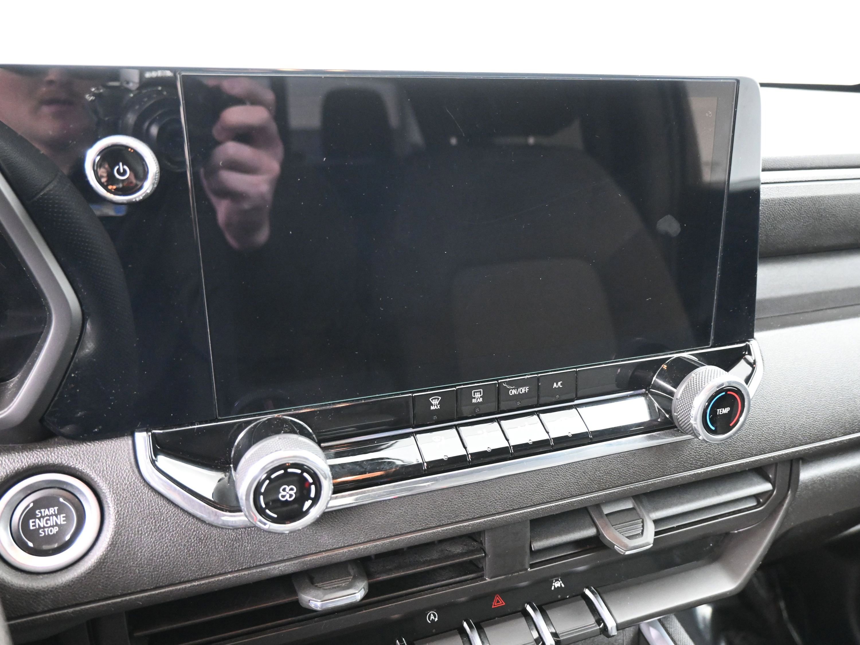 Certified 2024 Chevrolet Colorado Trail Boss w/ Advanced Trailering Package image 15