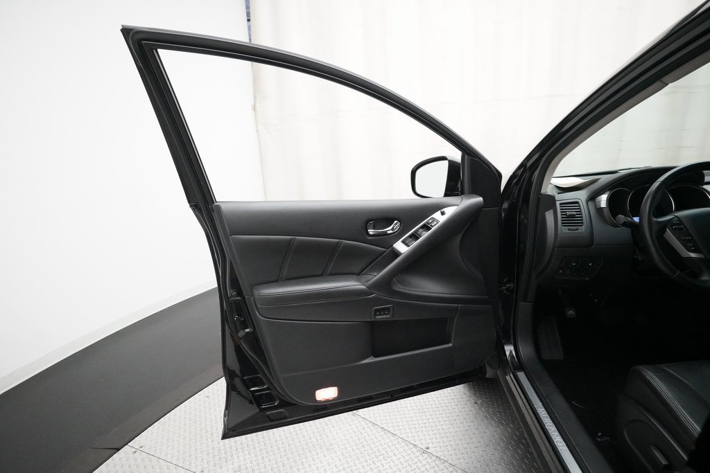 Used 2013 Nissan Murano SL image 28