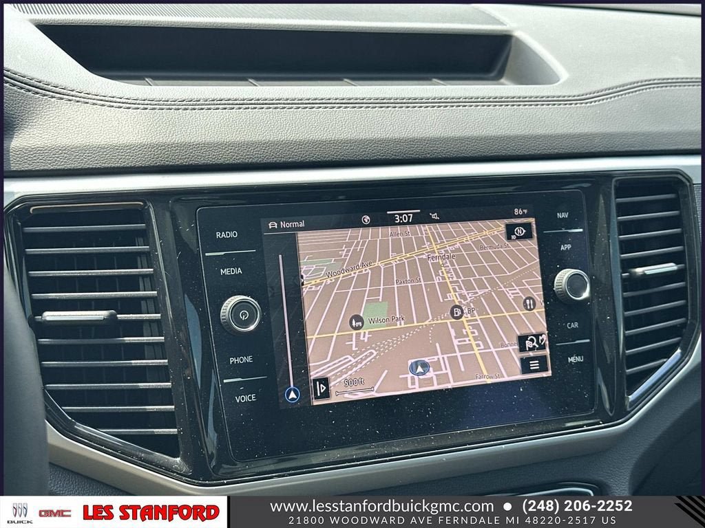 Used 2022 Volkswagen Atlas Cross Sport SEL AWD/4WD image 31