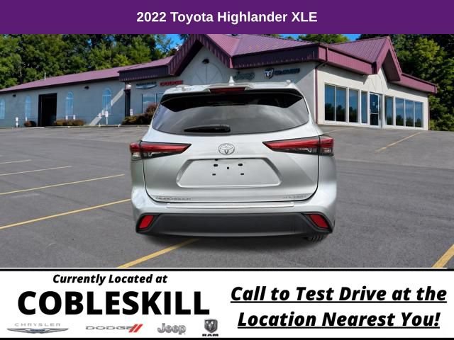 Used 2022 Toyota Highlander XLE AWD/4WD image 5