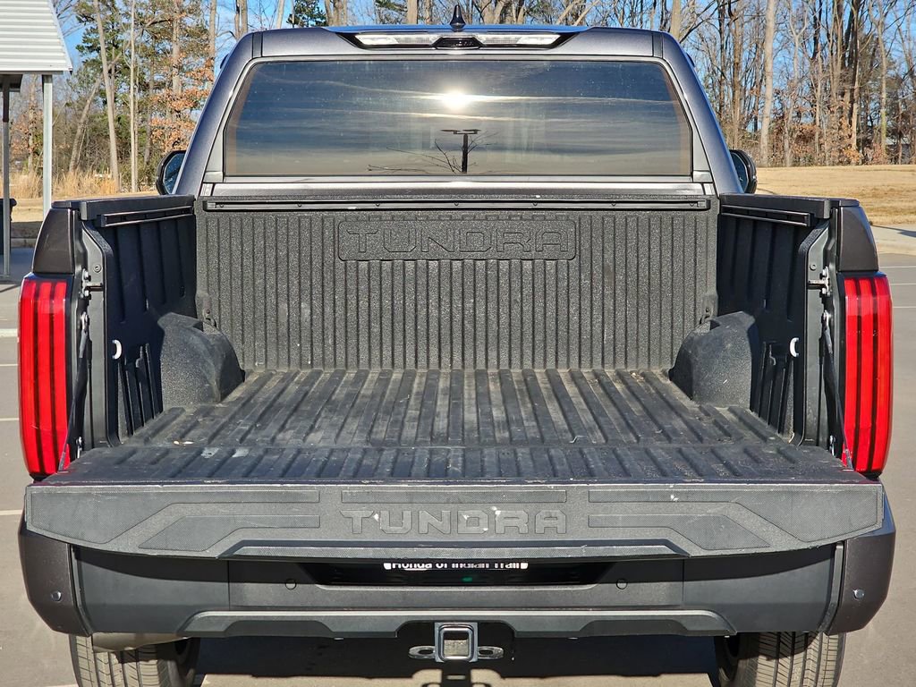 Used 2022 Toyota Tundra SR5 w/ SR5 Convenience Package image 14