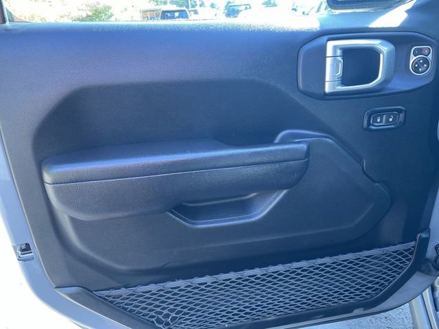 Used 2023 Jeep Wrangler Unlimited Rubicon w/ Cold Weather Group image 23