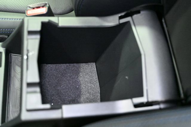 Used 2025 Subaru Forester Limited image 25