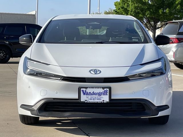 Used 2025 Toyota Prius LE image 7