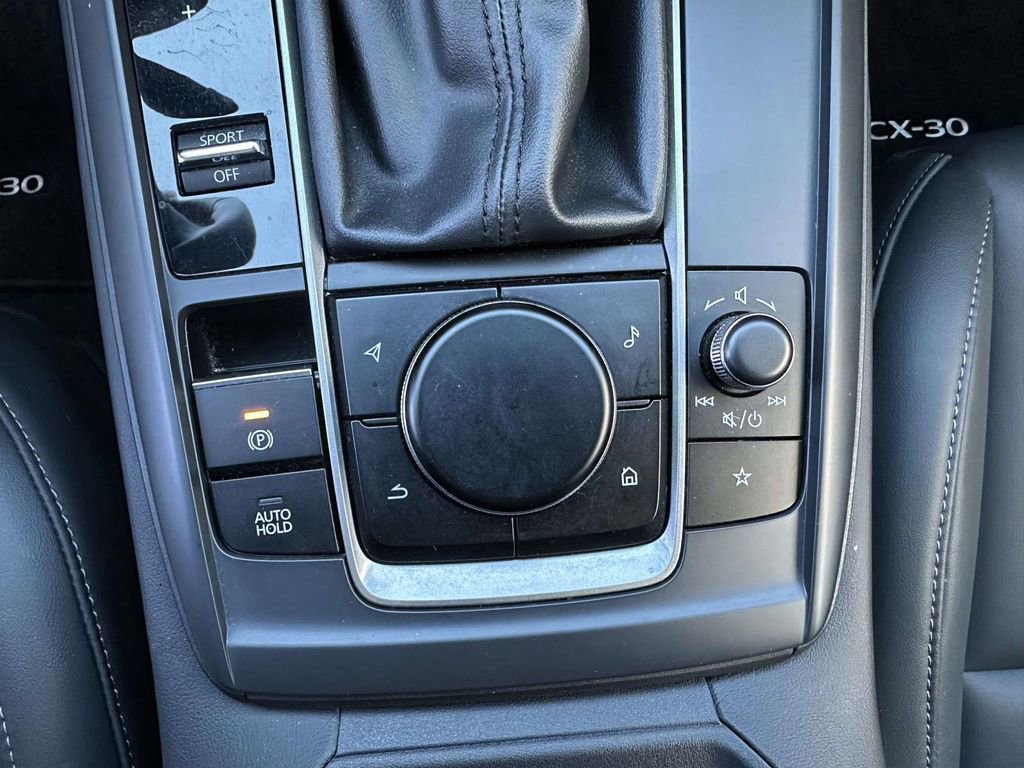 Used 2022 MAZDA CX-30 AWD 2.5 S w/ Select Package image 30