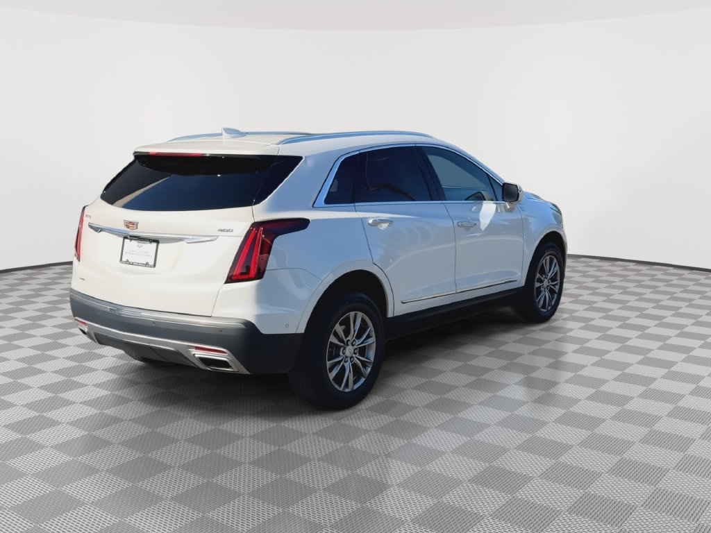 Used 2022 Cadillac XT5 Premium Luxury w/ Technology Package AWD/4WD image 8