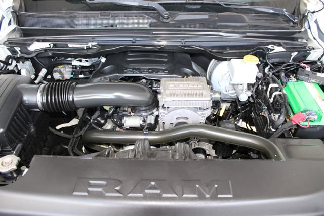 Used 2023 RAM 1500 Laramie AWD/4WD image 31