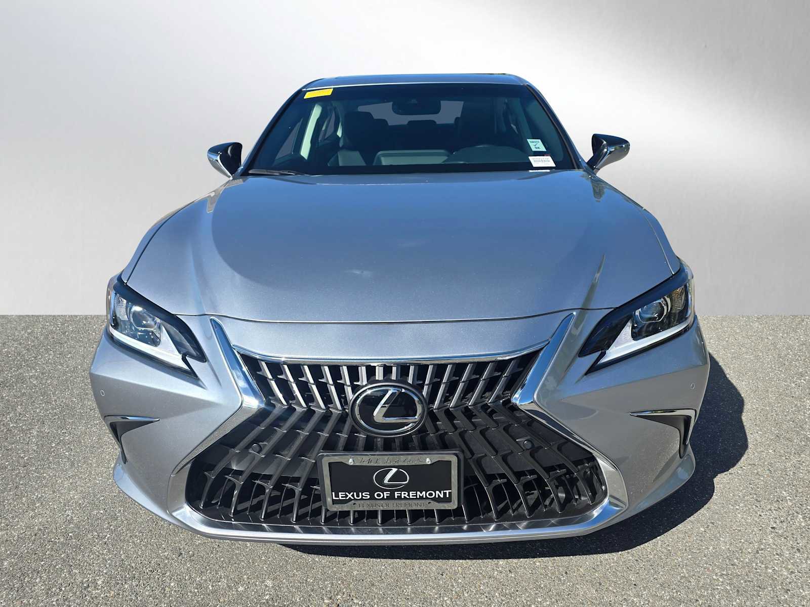 Certified 2025 Lexus ES 300h w/ Premium Package FWD image 8