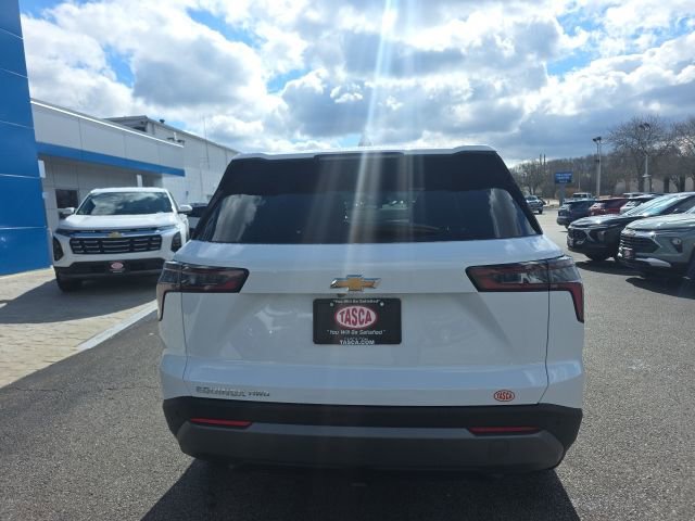 New 2026 Chevrolet Equinox LT w/ Convenience Package II image 3