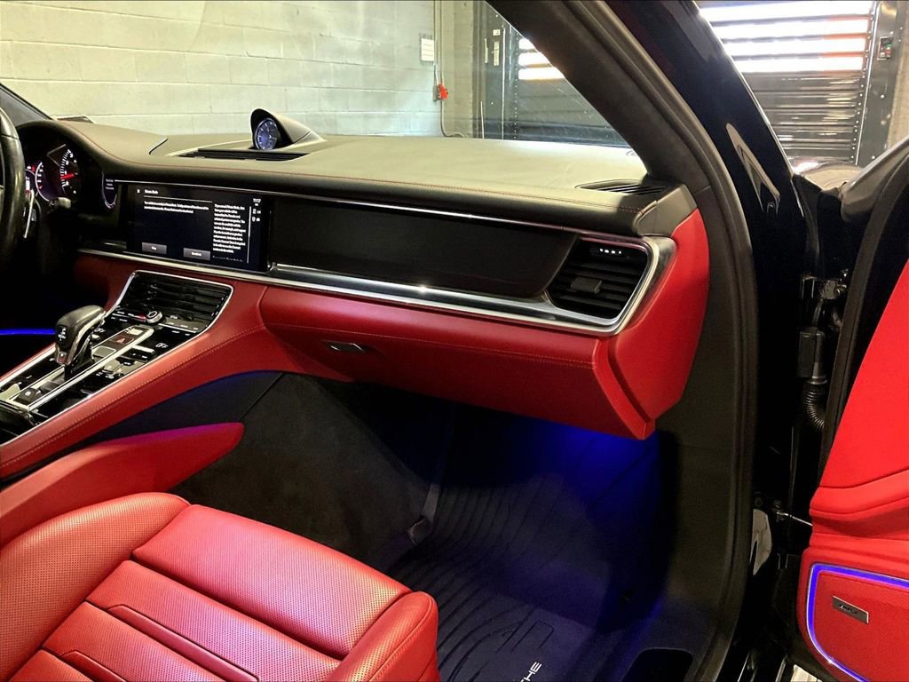 Certified 2023 Porsche Panamera GTS image 19