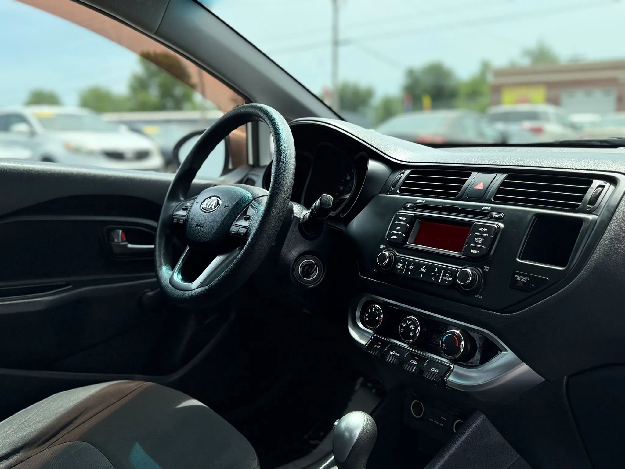 Used 2015 Kia Rio LX FWD image 40