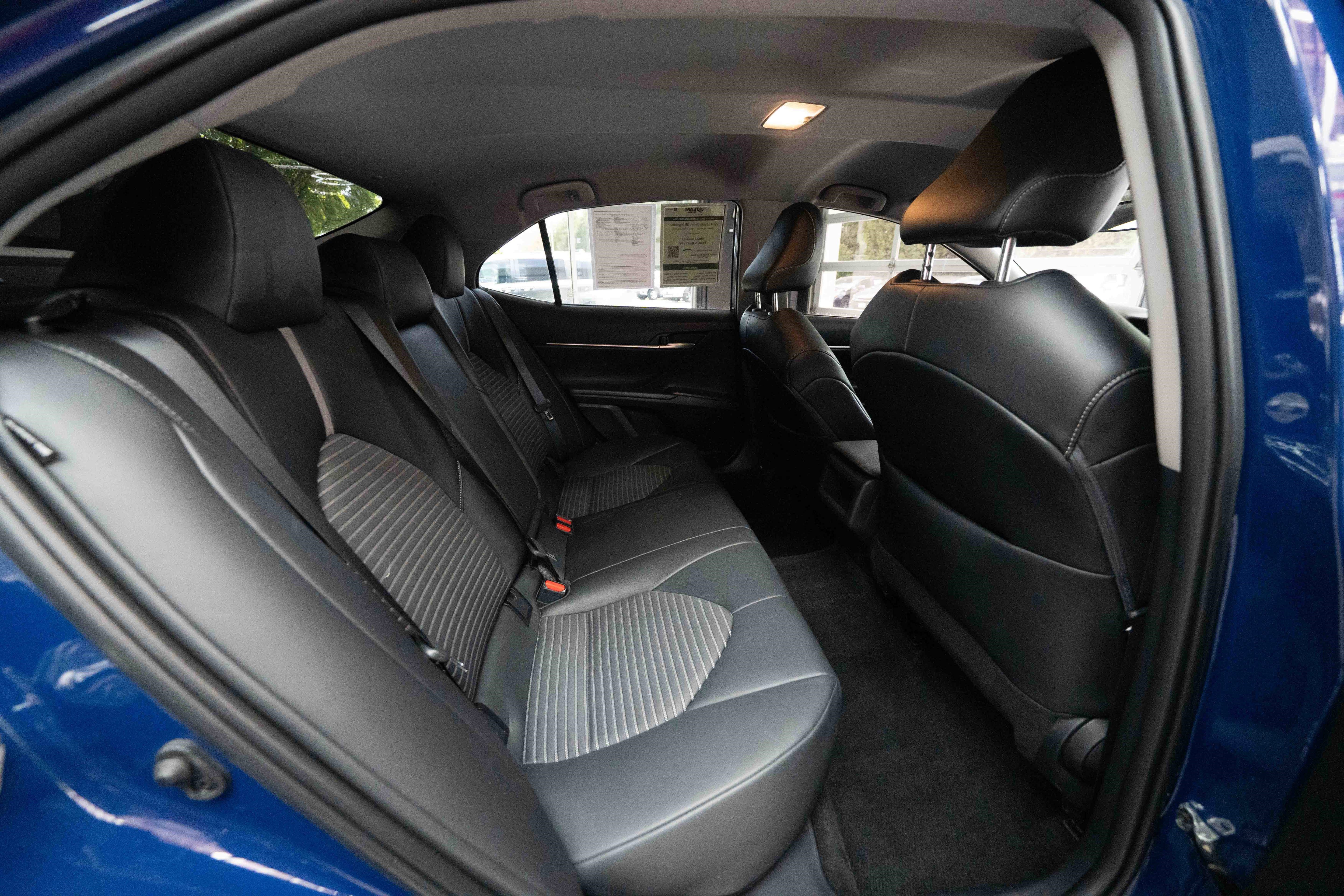 Used 2024 Toyota Camry SE FWD image 24