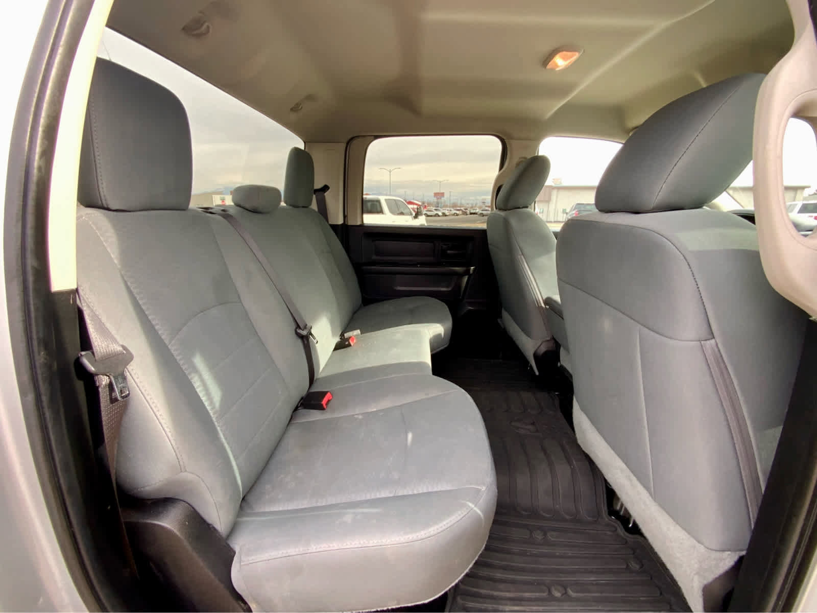 Used 2016 RAM 2500 Tradesman w/ Chrome Appearance Group image 28