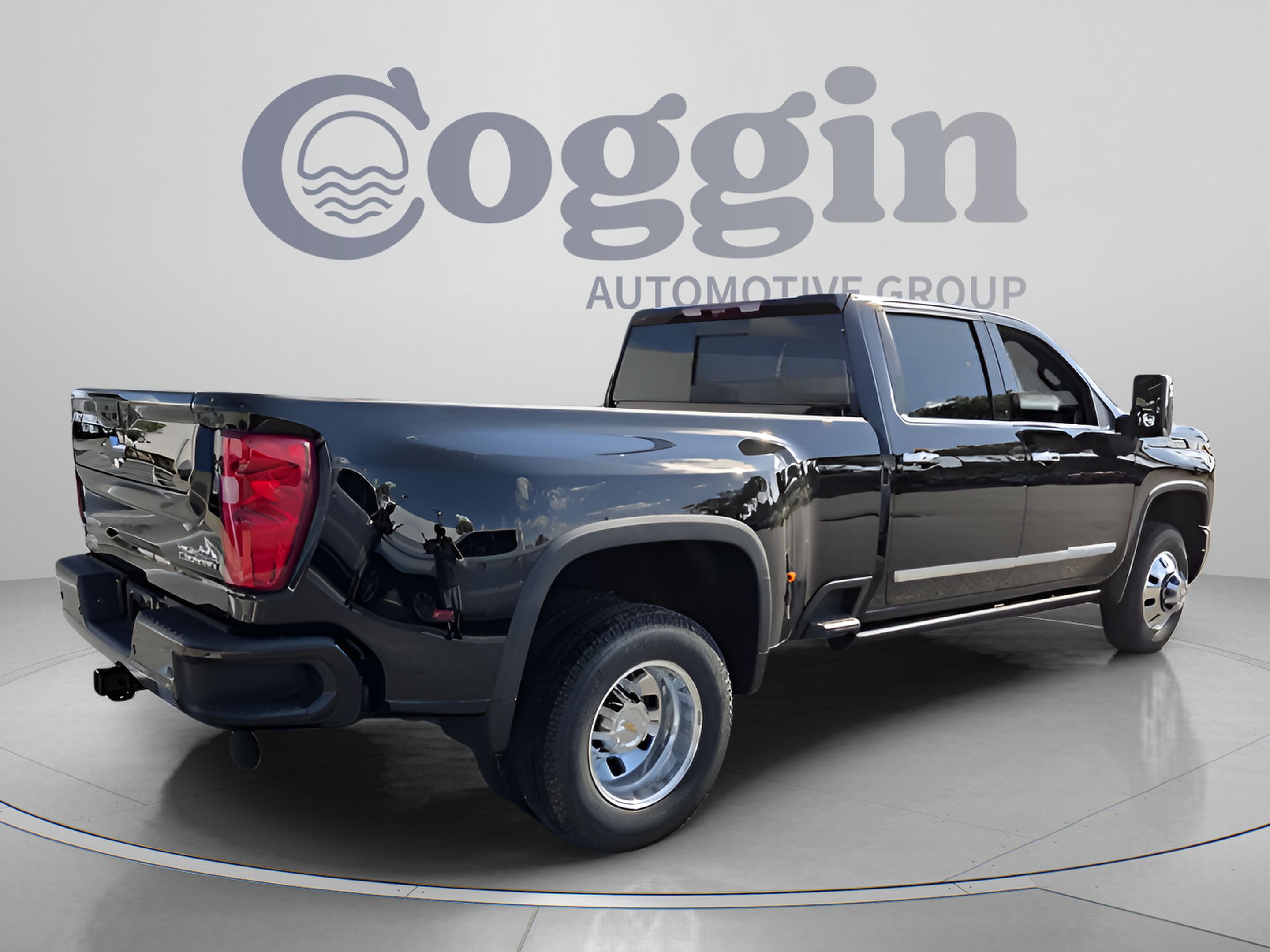 New 2026 Chevrolet Silverado 3500 High Country w/ High Country Premium Package AWD/4WD image 5