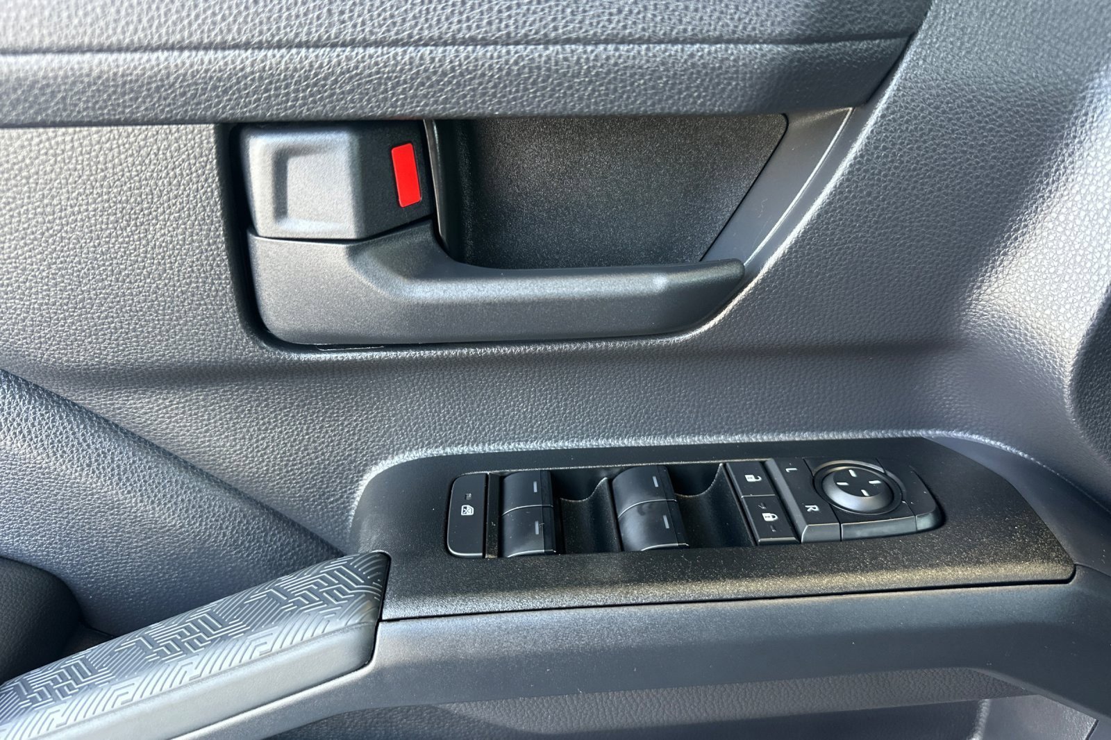 Certified 2026 Toyota 4Runner SR5 AWD/4WD image 10