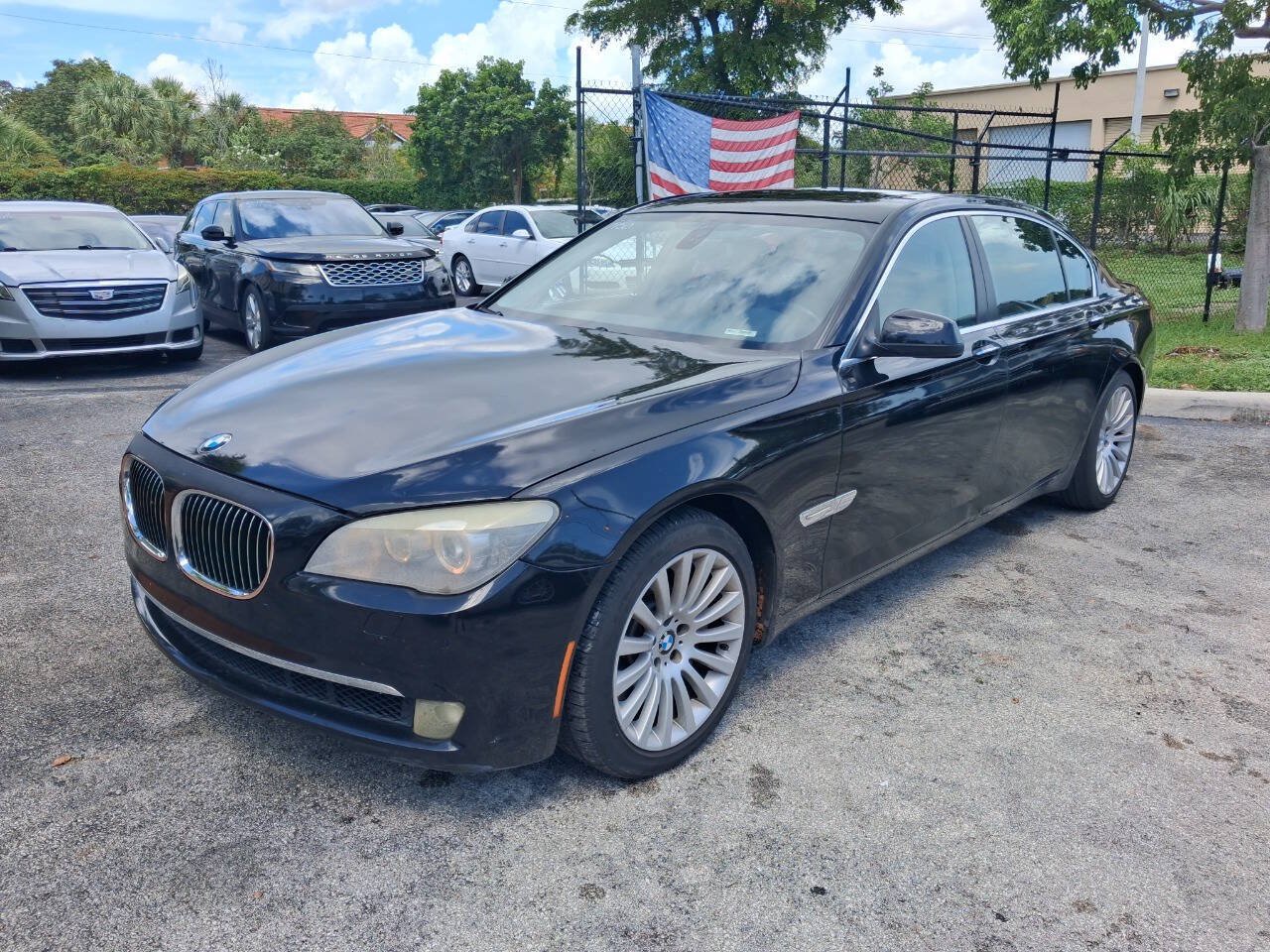 Used 2012 BMW 750Li RWD image 2