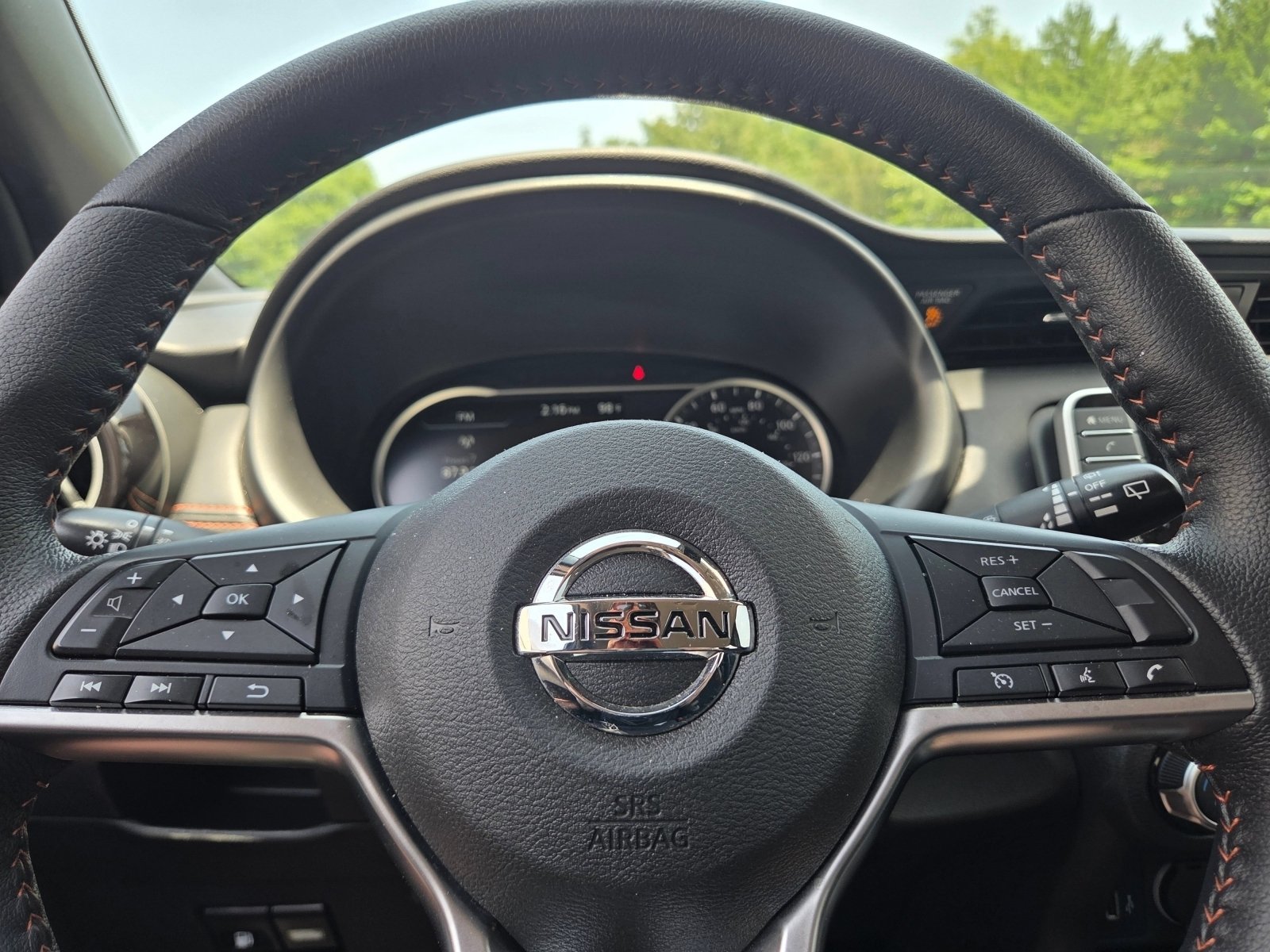 Used 2020 Nissan Kicks SR FWD image 30